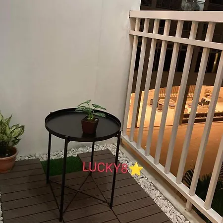 Shore Residences Tower C2 Lucky 8